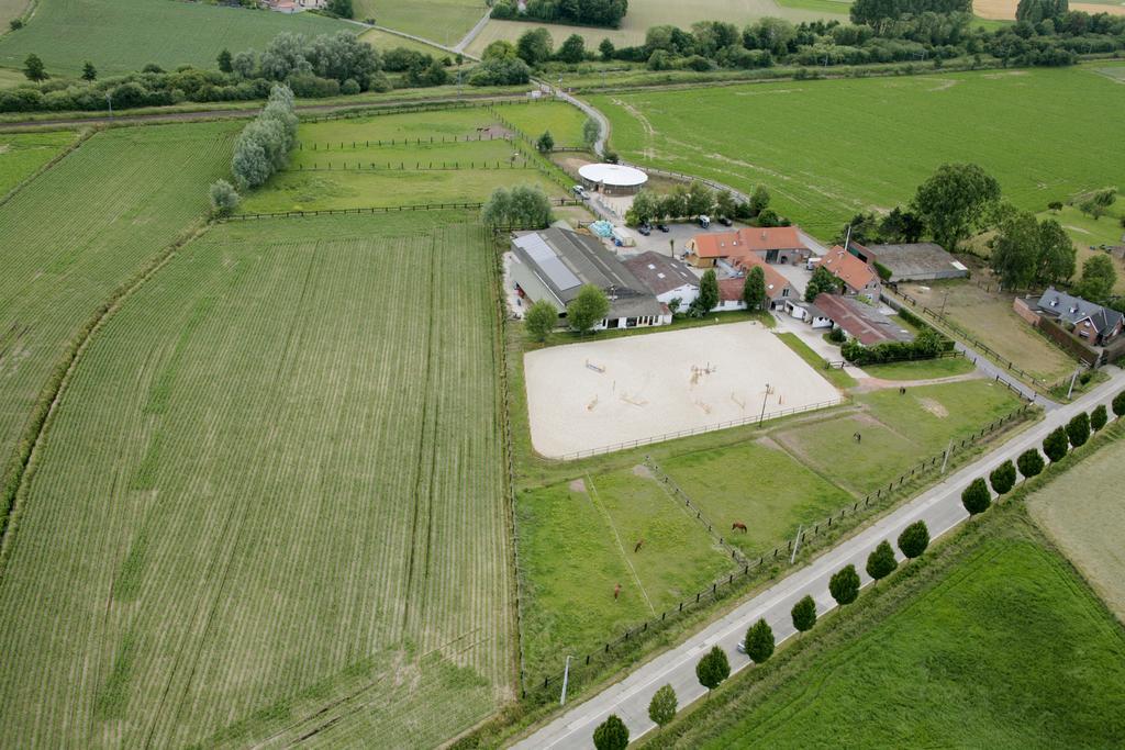 Gite Saint Georges Comines-Warneton Екстериор снимка